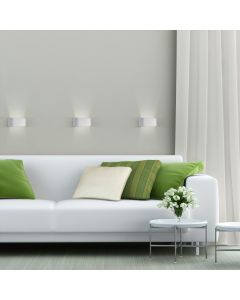 Seinävalaisin G9 – soikea – valkoinen – IP20 – 80×80×160 mm – ilman lamppua